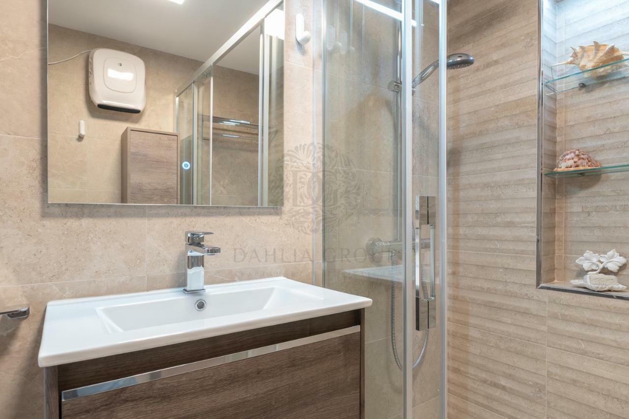 El Faro Beach Apartment By Dahlia Group Estepona Exteriér fotografie